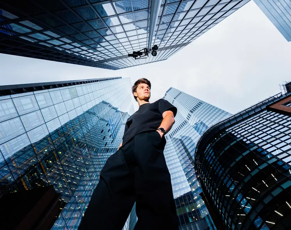 Street / Editorial image 8